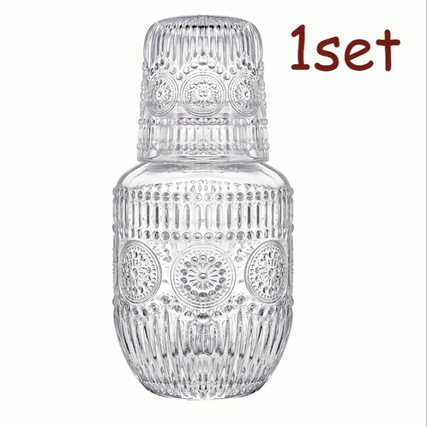 Premium Vintage Embossed Glass Bedside Carafe & Tumbler, Large Capacity Ins Style Thickened Explosion-Proof Pitcher with Dustproof Inverted Cup, Reusable Heat Resistant Stylish Drinkware Beverage Glassware for Home Living Room Hosting Office