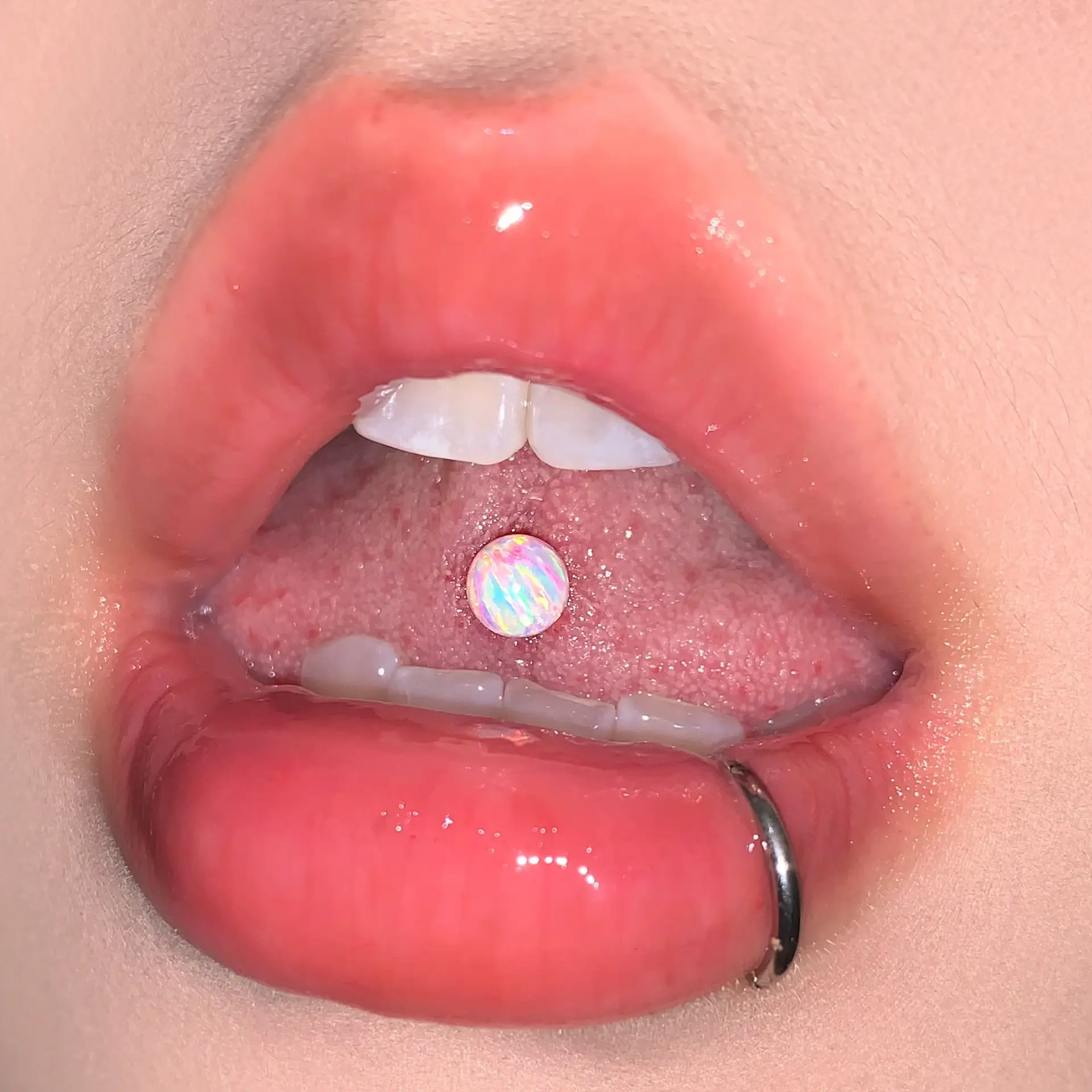 Iridescent Opal-Embellished Stainless Steel Tongue Piercing Barbell, Opalite Piercing Jewelry for Daily Wear Minimal Body Styling