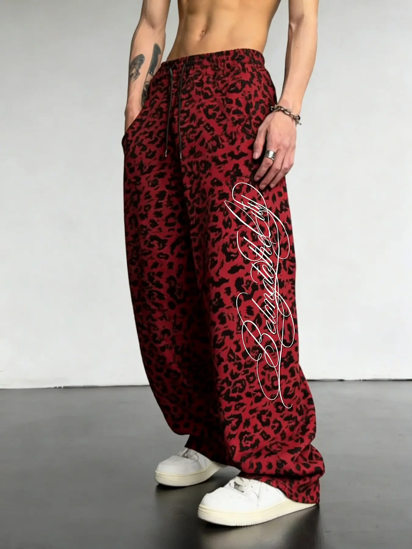 Men's Leopard Print Letter Digital Print Wide Leg Sweatpants, Drawstring Waist Loose Fit Casual Sports Pants, All Season Fashion