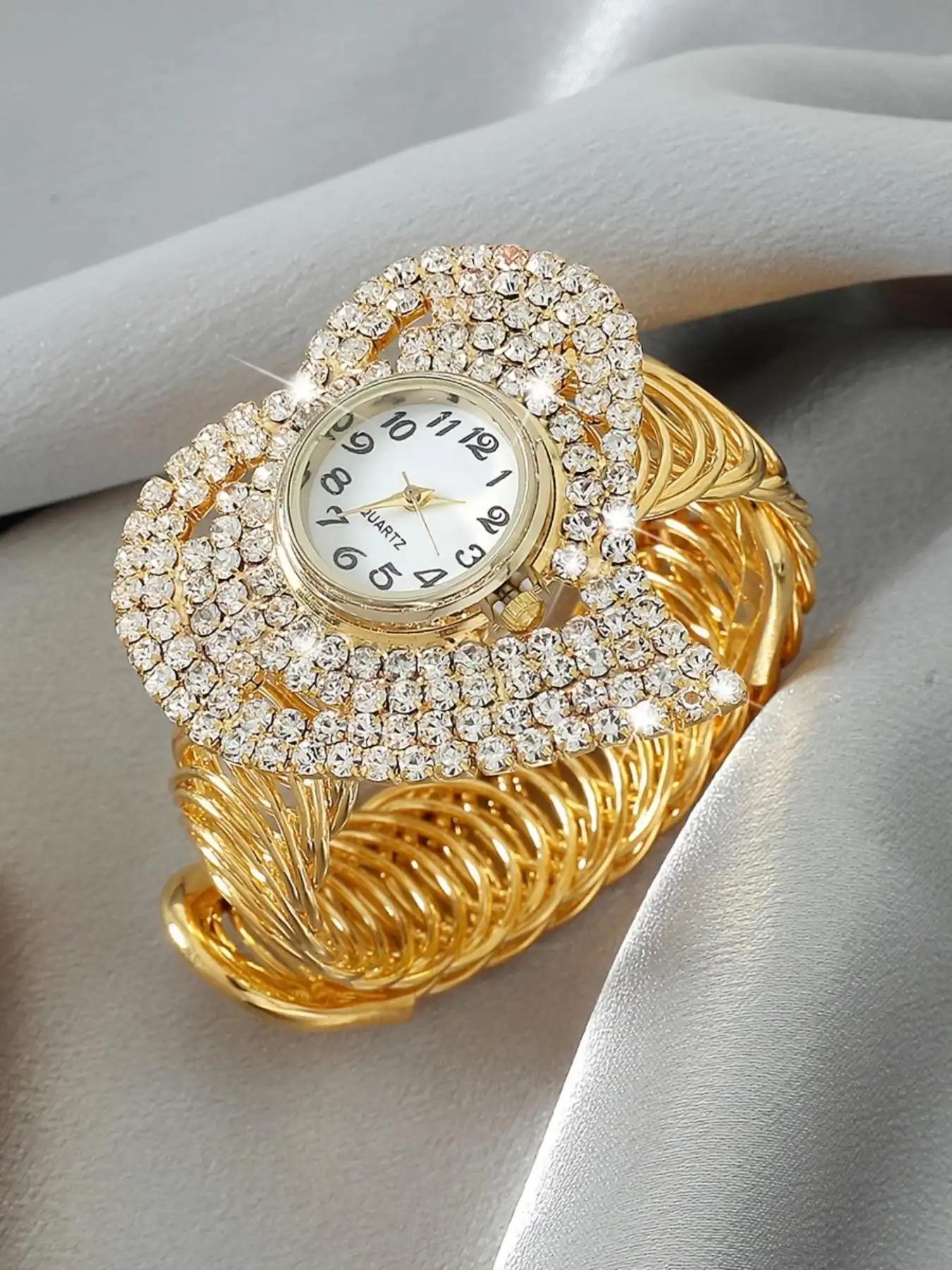 Ladies' elegant and fashionable diamond decorated heart-shaped quartz watch, exquisite and fashionable watch