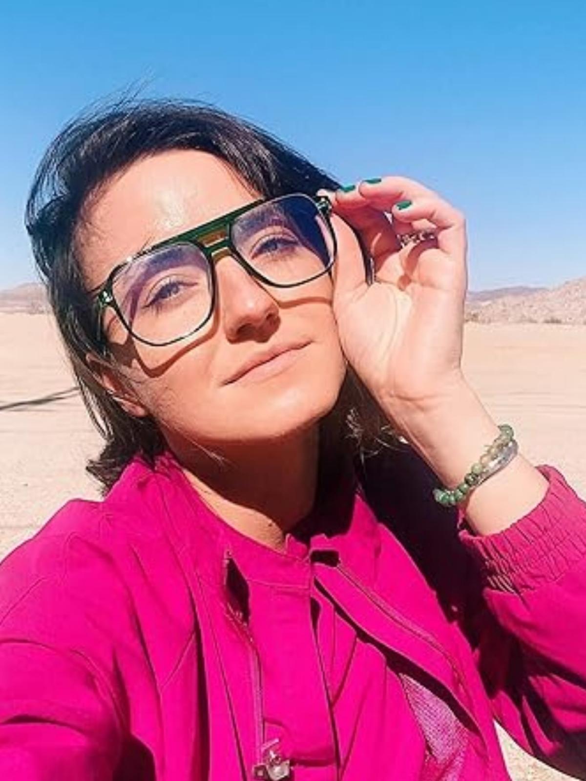 FEISEDY Blue Light Blocking Glasses Fake Nerd Clear Square Computer Lightweight Pilot Glasses Frame Oversized B2866