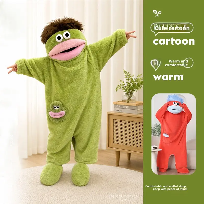 Internet-famous Big Mouth Monster children's autumn and winter-piece pajamas feature a warm, cute, and fluffy monster design, suitable children to wear as home clothes, and comes with a comb