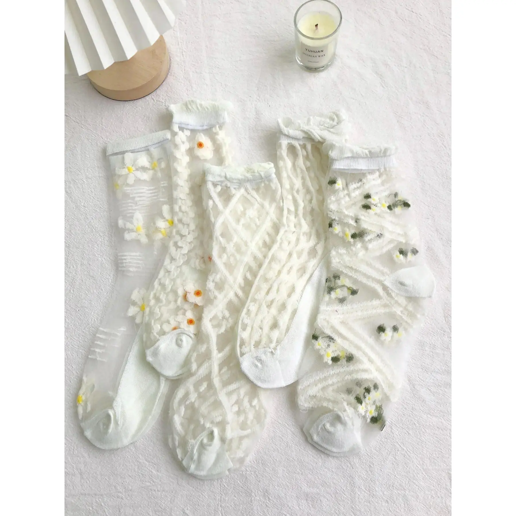 5pairs Thin Lace Patchwork Ditsy Floral Tube Socks Are Fit, Comfortable and Breathable, Suitable for Women's Daily Casual Wear, Floral Pattern Socks, Casual Comfy Socks