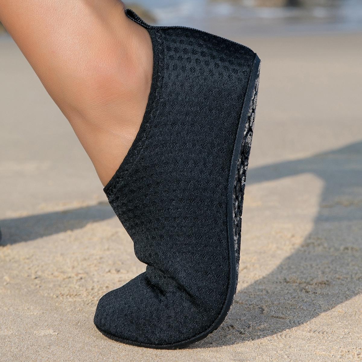 2026 Spring Summer Couples' Slip-On Yoga Water Shoes, Foldable Design, Lightweight Breathable Quick-Dry, Men's Beach Shoes, Comfortable