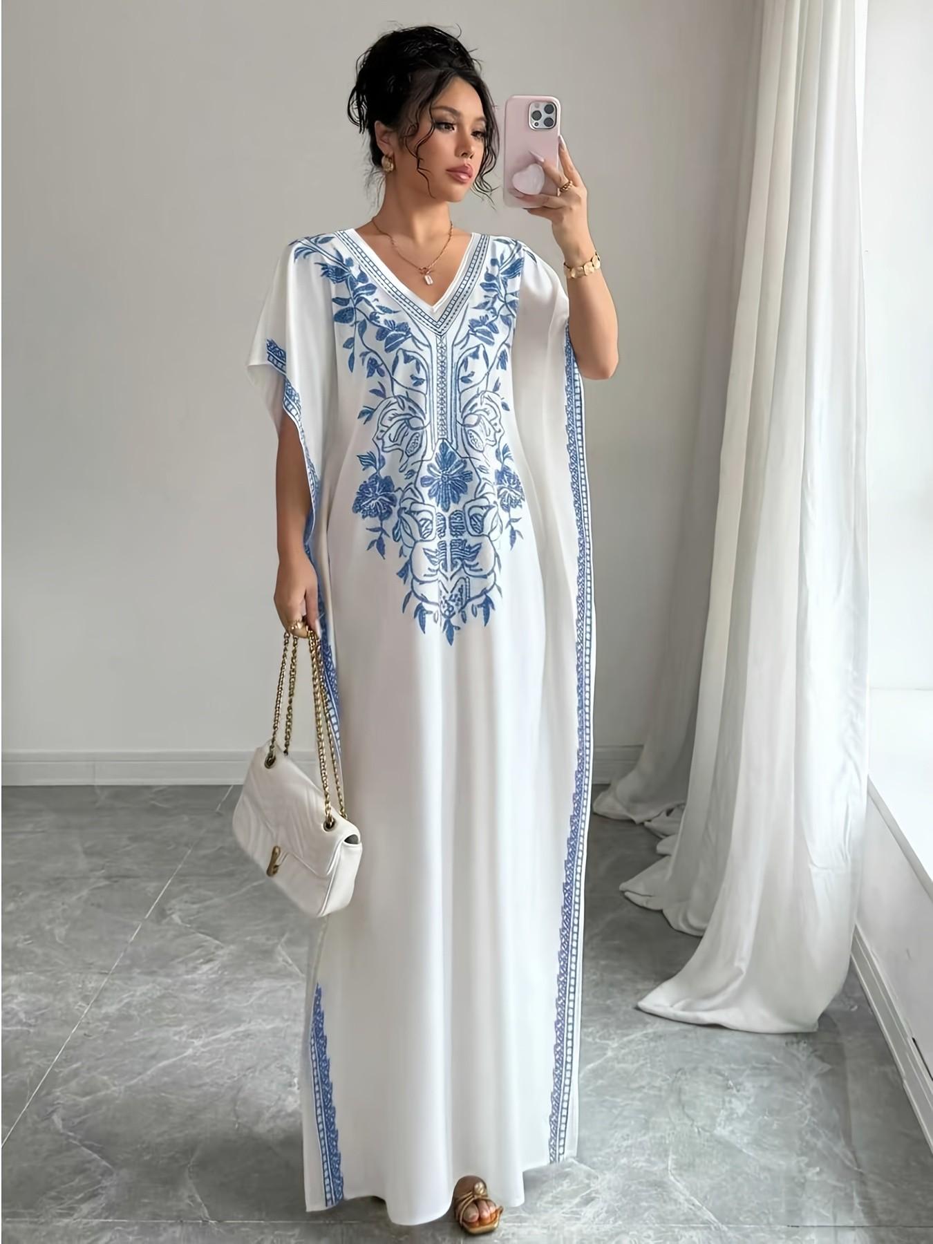 Women's Summer V-Neck Plant Floral Print Dress, Boho Style Three Quarter Sleeves, Long Loose-Fit Beach Sundress Vacation Dress, Casual Daily Wear Womenswear Fashion, Boho Printed Dress