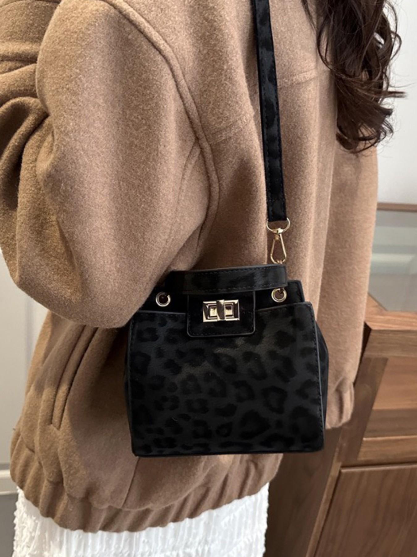 New Fashion Lockable Handbag, Perfect for Parties, Shopping, Daily Use, Holds Coins and Phones, Elegant Women's Bag, New Year Edition, Handbag Sling Bag, Handheld Bag Purse