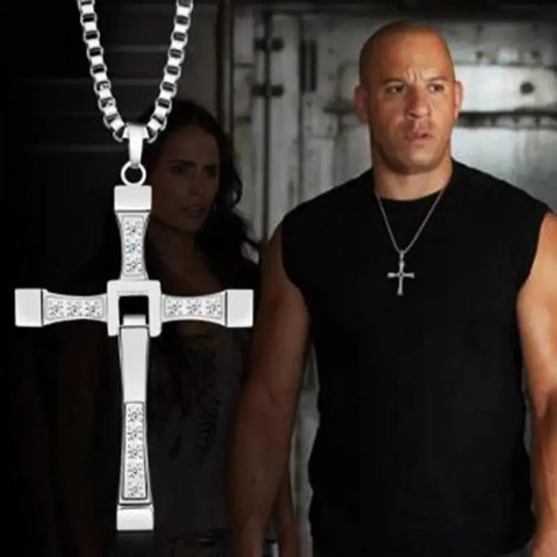 New Fast and Furious 10 Necklace Dominic Toretto Rhinestones Jesus Cross Pendant Necklace Collar Jewelry Decoration Accessories