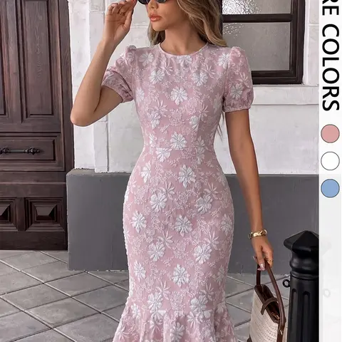 Lace Embroidered Waist Cinched Fish Tail Dress, Intelligent Commuter Style Elegant Short Sleeve Dress, Chic for All Seasons, Fish Tail Hem