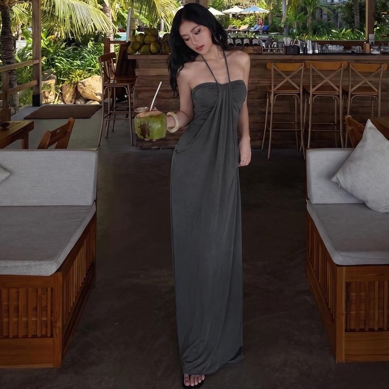 Women's Solid Color Ruched Bodycon Halter Neck Dress, Sexy Sleeveless Strapless Backless Slim Fit Tube Dress, Party Club Date Gown Dress, Elegant Slim Fitting, Casual Daily Maxi Dresses For Ladies Summer