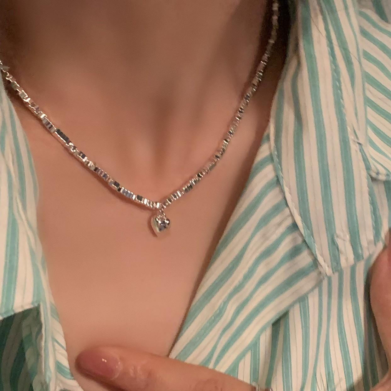 Minimalist Diamond Necklace, High-End Luxury Sparkling Collarbone Chain, Elegant Women's Jewelry, Simple Cold Style Pendant