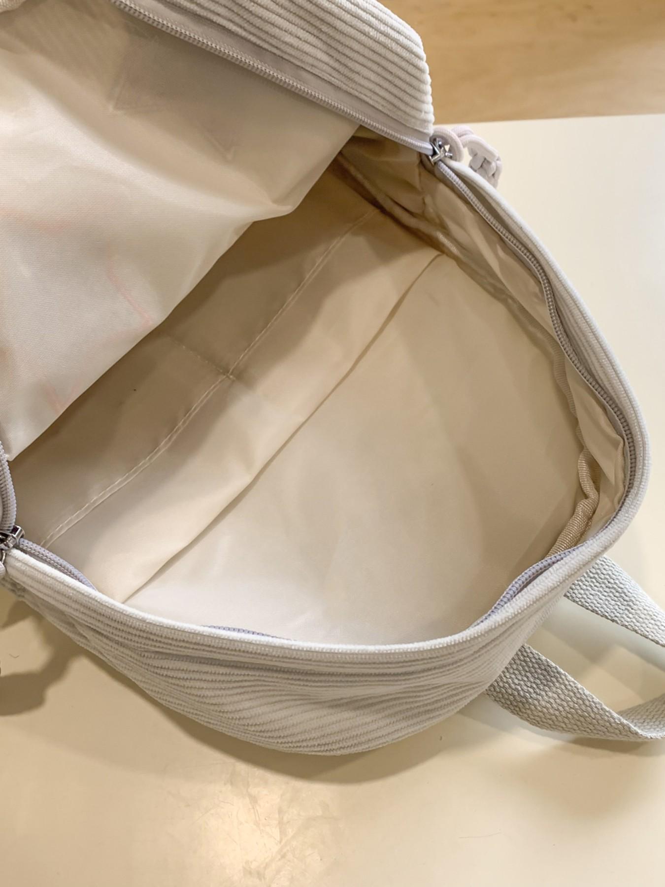 Sweet retro star backpack, checkerboard star patch, star hanging decoration, large capacity fashionable high-quality backpack, can accommodate books, tablets, versatile items for student party classes