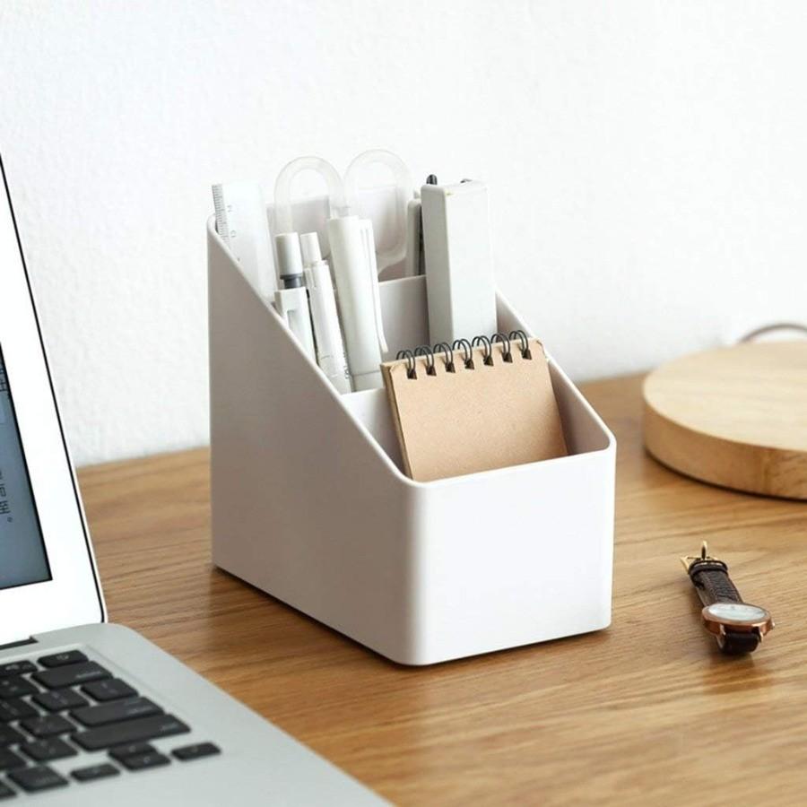 Plastic Desktop Organizer Box, Remote Control Holder & Storage Container, Ideal for Pens, Cards, Phones, Makeup, Office Supplies