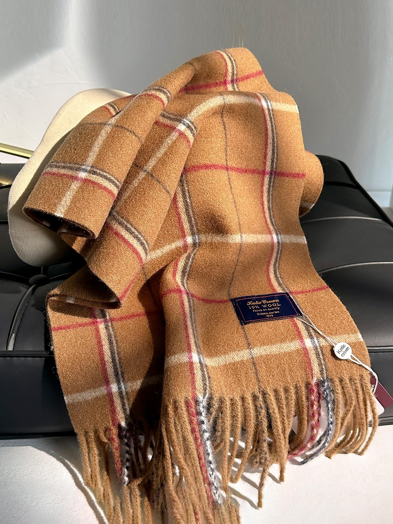 Women's Plaid Scarf for Fall & Winter, Casual Fitted Design, Warm Fashion Accessory for Daily Wear, Stylish Ladies' Wrap