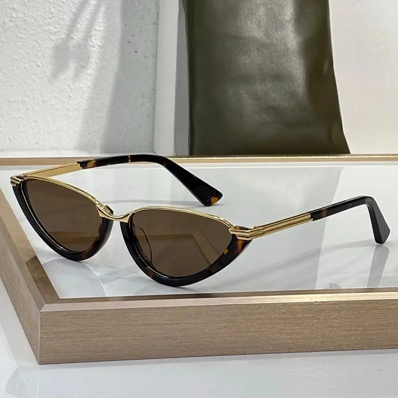 Ins 1346S Small Cat Eye Alloy Acetate Sunglasses Men and Women Modern Exquisite for Fashion Uv400 Personalized Eyeglasses