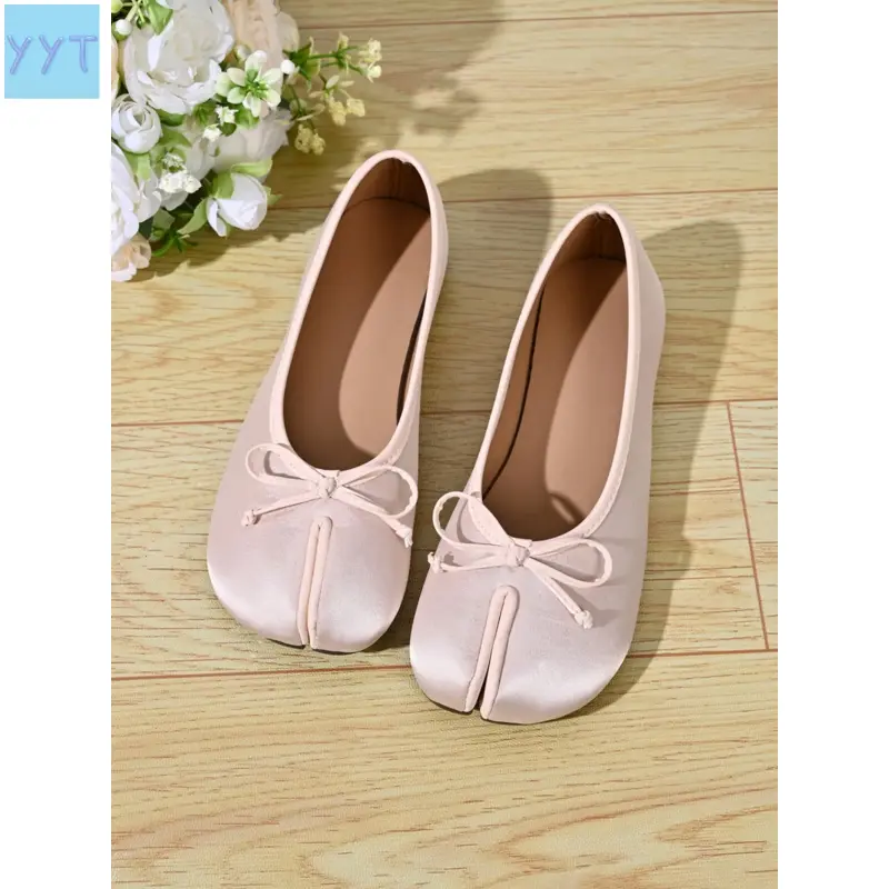 YYT1 Women Vintage Bow Decor Tabi Split Toe Flats, Satin Lightweight Daily Walking Fashion Footwear, Nude Solid Black Polka Dot