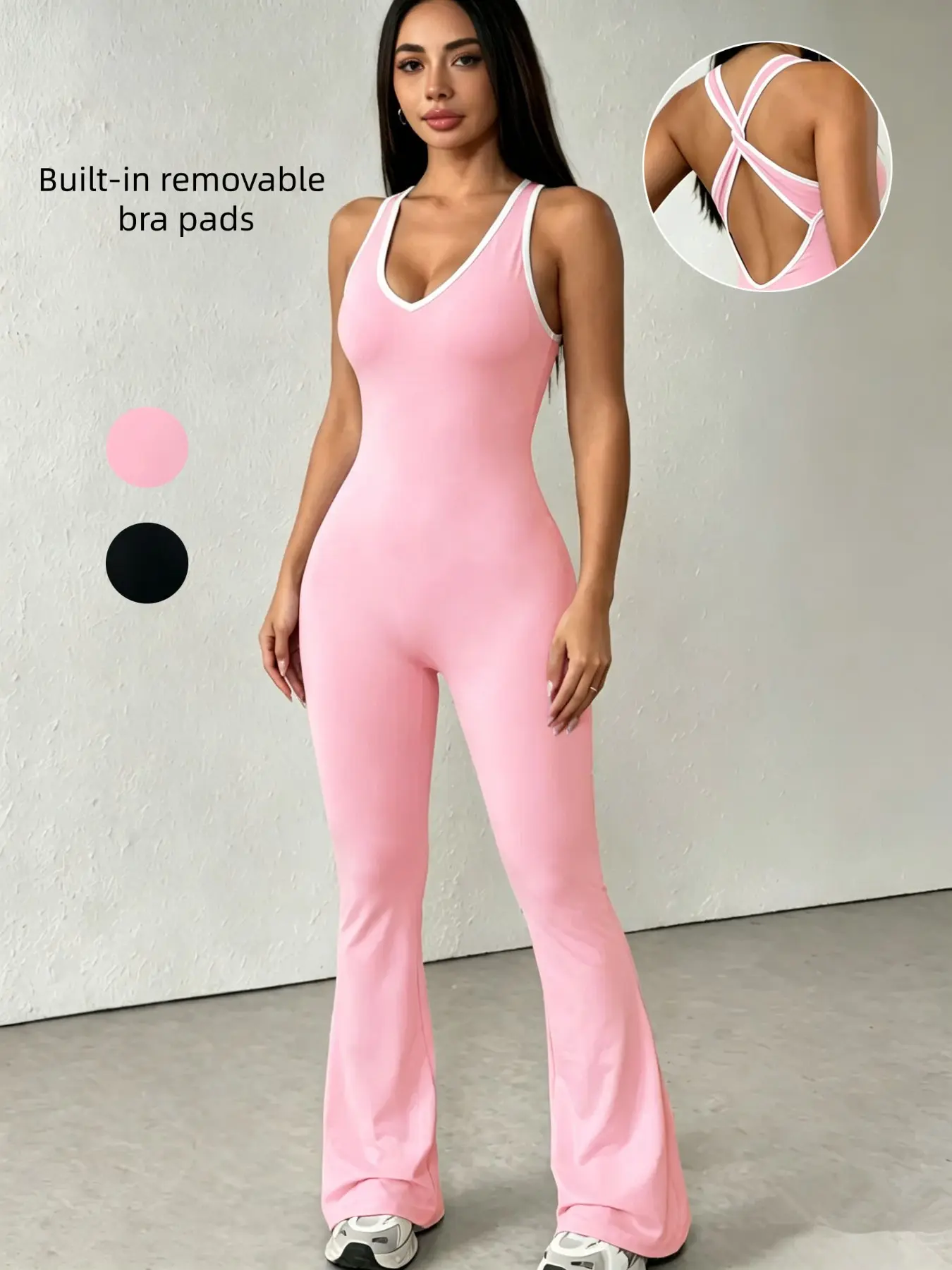 Women's Colorblock Sports Jumpsuit with Padded Bra, Slim-Fit Cross Back Design, Ideal for Gym, Running, Yoga, Daily Wear