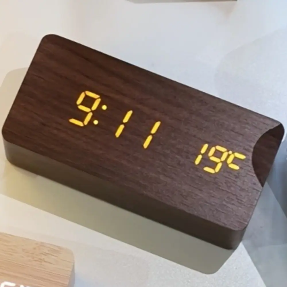 Simple Wooden Alarm Clock, USB Powered Bedside Clock for Bedroom & Study, Minimalist Fashion Home Decor Art, Decorative Clock, Modern Desk Table Clock for Living Room Office, Ideal Gift for Family Friends, Led Alarm Clock