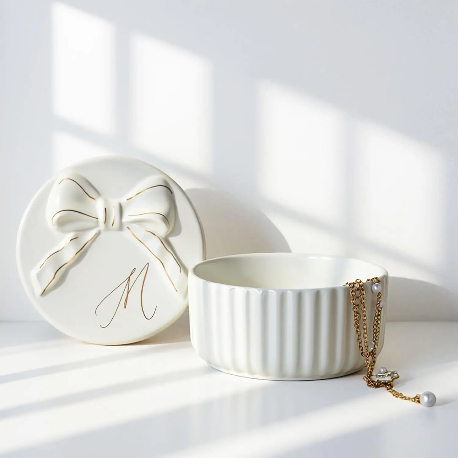 Ceramic Jewelry Box with Bow, Nightstand Vanity Decor(M) |   Jewelry Tray with Lid, Christmas Mother's Day Birthday Gifts for Women, Wedding, Bridal Shower, Bridesmaid Proposal Gifts