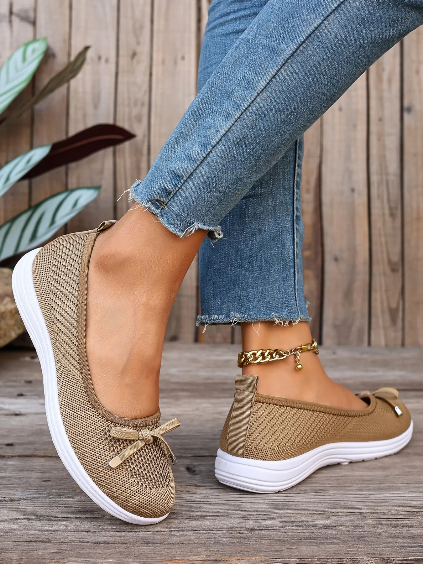 Women's Bow Decorated Knit Slip-On Ballet Flat Shoes, Round Toe Casual Walking Shoes, Multi-Color Textile, Anti-Slip Sole, All Seasons