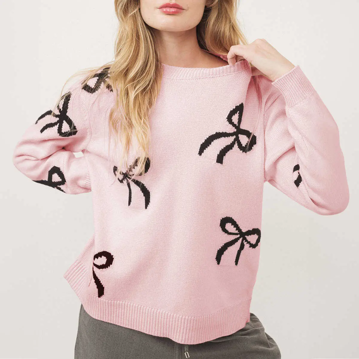 BF Women's Blush Pink Bow Knit Sweater - Casual, Comfortable, Ribbed, Oversized Loose-Fit Crew Neck Long-Sleeve Coquette Pullover Knitwear for Fall Winter, Longsleeves, Round Neck, Soft