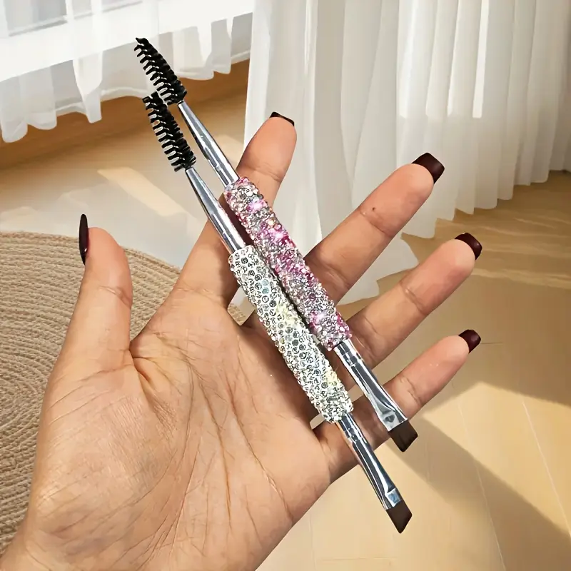 Dual-Ended Eyebrow & Eyeliner Wand Brush • Dual-Tip Portable Makeup Tool • Eyebrow Stylus & Eyeliner Brush • Fragrance-Free for Skin • Suitable for All Skin Types - Application