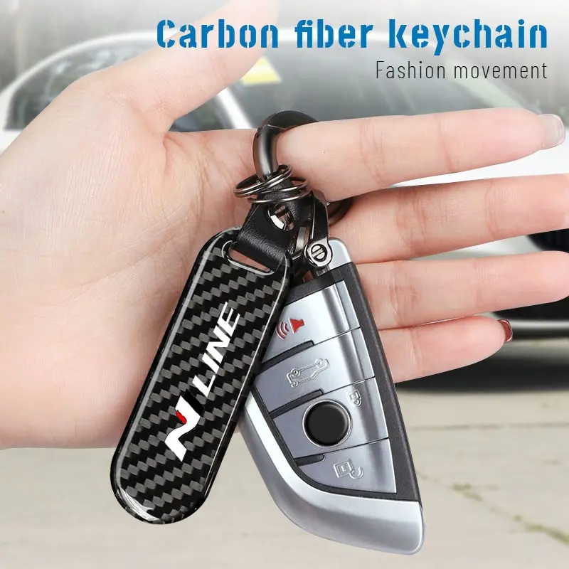 Car Carbon Fiber Keychain Key Chain Pendant Keyring Horseshoe Buckle For Hyundai HB20 KONA i20 i10 IONIQ Elantra Palisade Sonata Grandeur SantaFe Tucson Inster Bayon NEXO i30 Creta iMax Casper Veloster Accent Venue Aslan i40 ix20 Equus Avante