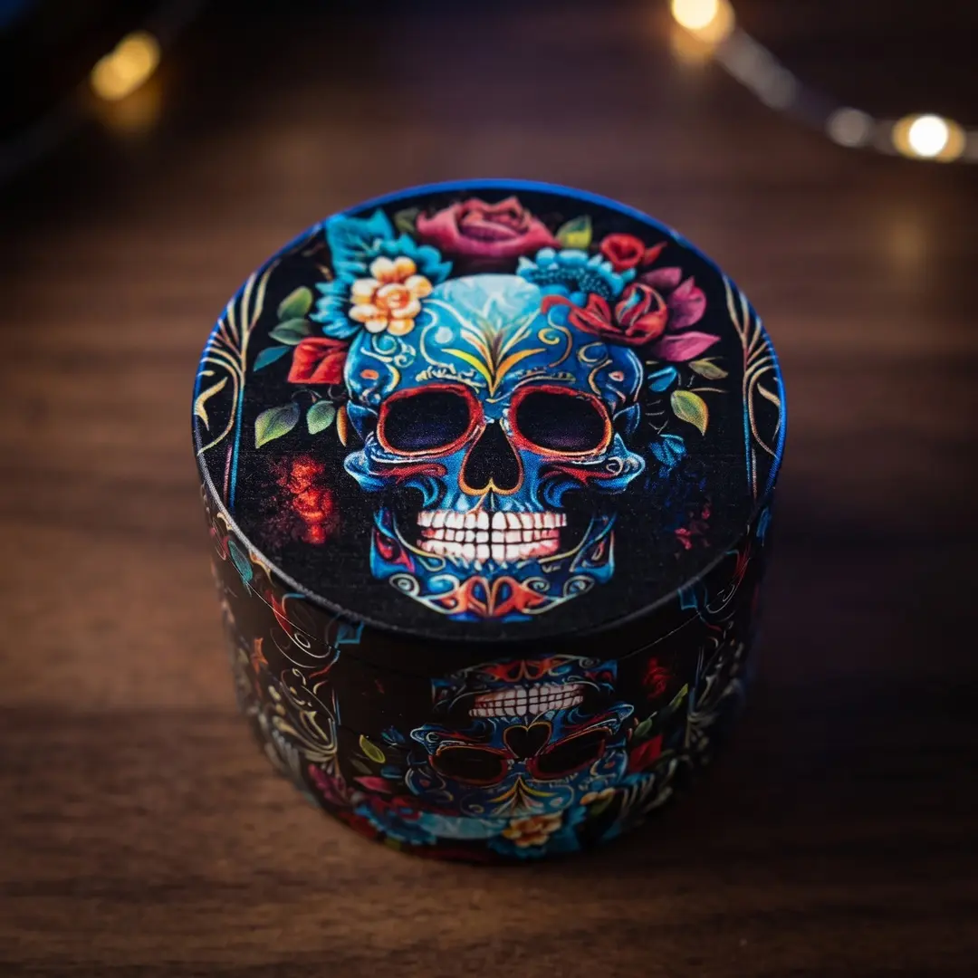 1.97 inch 50mm Skull Style A Pattern Spice Grinder Metal Manual Four Layer Salt Grinder Pepper Mortar Spice Zinc Alloy Seasoning Spice Grinder Kitchen Cooking Accessories Kitchen Tool Gift