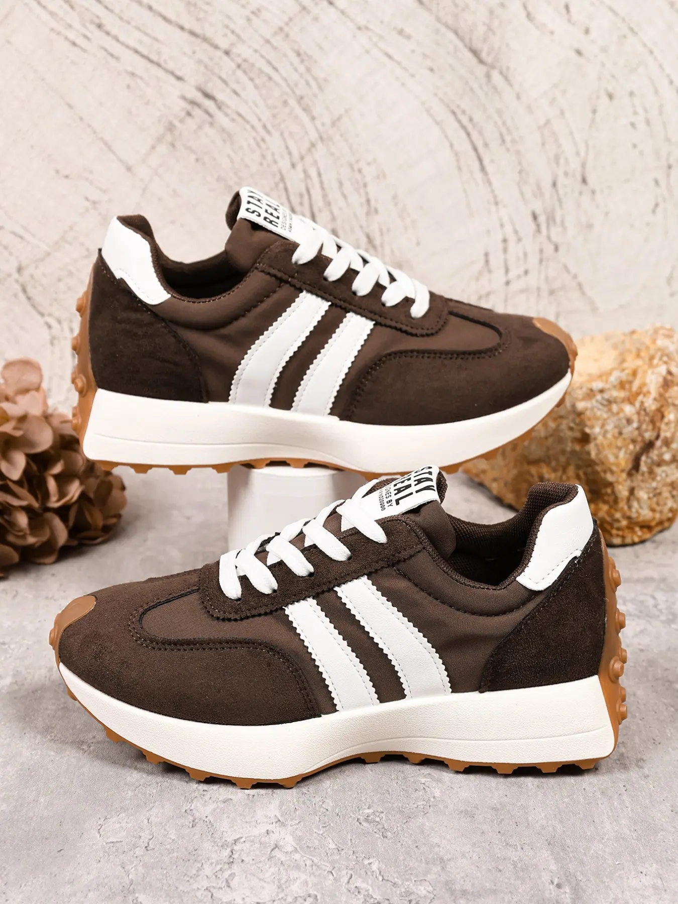 Women's Lace-Up Casual Breathable Lightweight Sports Shoes, Non-Slip Gym Running Training Workout Sneakers, Durable All-Season Footwear, Fitness Running Shoes