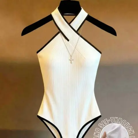 Women's Fashionable Cross Neck Elegant Slim Fit Tank Romper, Sleeveless, Thin Straps, Medium Stretch, Lightweight, Perfect for Parties, Gatherings, Travel, Back-To-School, Womenswear, Fitted Rompers, Casual Rompers