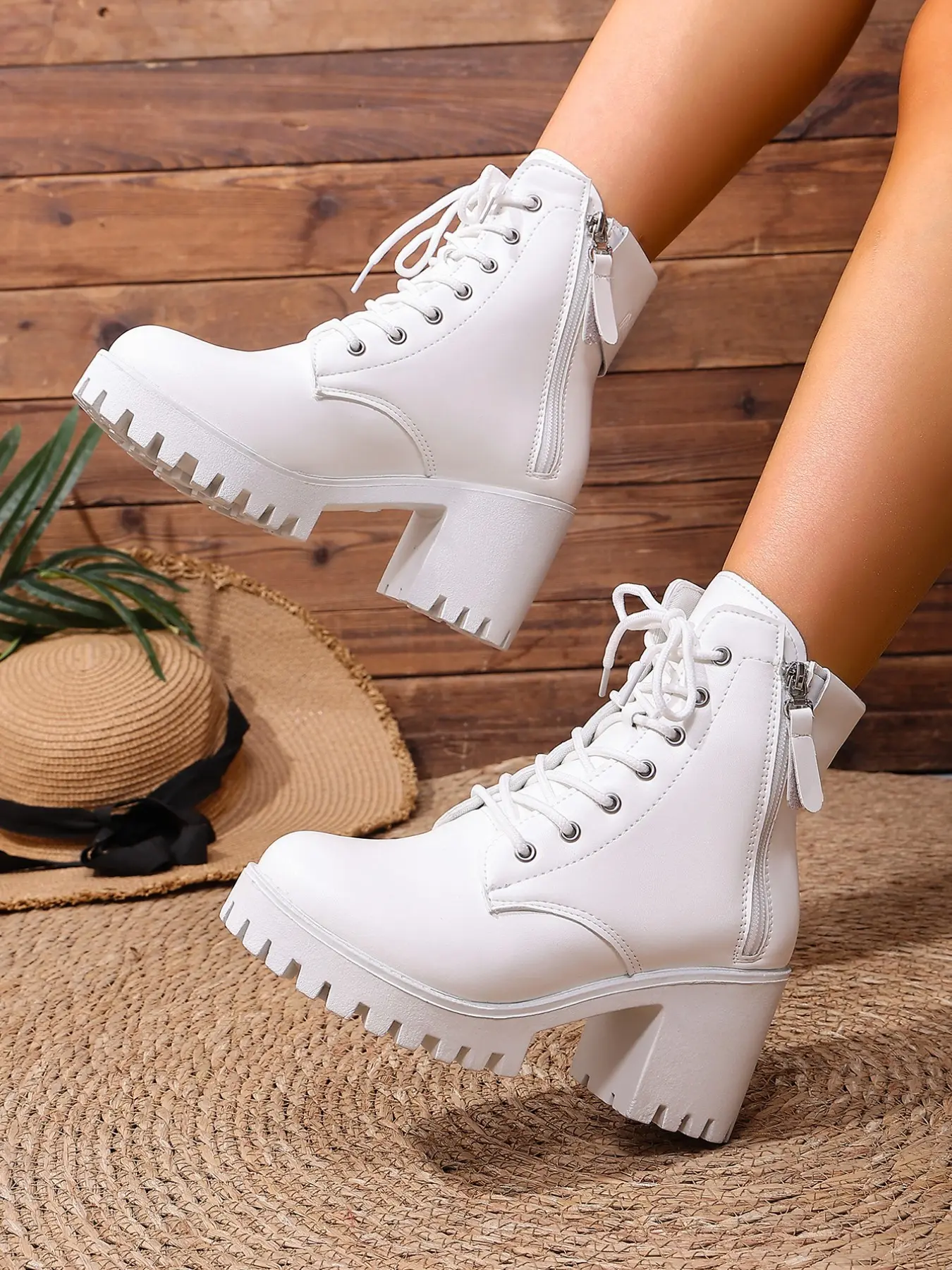 Women's Platform Combat Boots, Lace-Up Chunky Heel Ankle Boots, Stylish Side Zipper Design, Perfect for Fall & Winter, Rubber