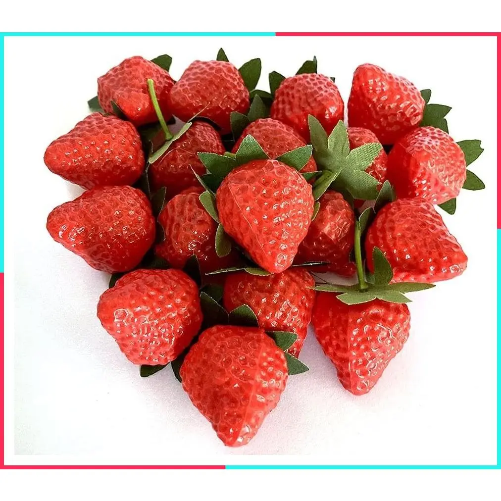 18PCS Artificial Red Strawberries, Realistic Lifelike Fake Fruit
