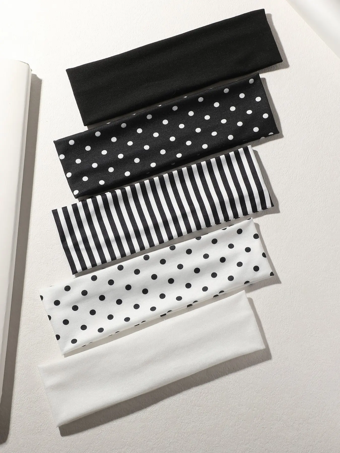 5pcs Women's Hair Bands, Polka Dot Striped Solid Color Sport Elastic Sweat Headbands, Soft Breathable Fabric, Ideal for Vacation Yoga Running Skincare Fashion Accessories, Breathable Workout Hairband, Sweatband Headband