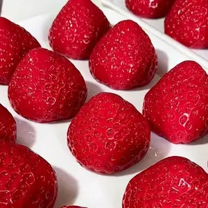 Oversized Glossy Giant Strawberry Squishy Toy, Lifelike Realistic Red Fruit TPR Squeeze Fidget Toy, Portable Desktop Stress Relief Toy for Indoor Leisure & Home Relax, Cute Gift for Kids and Adults