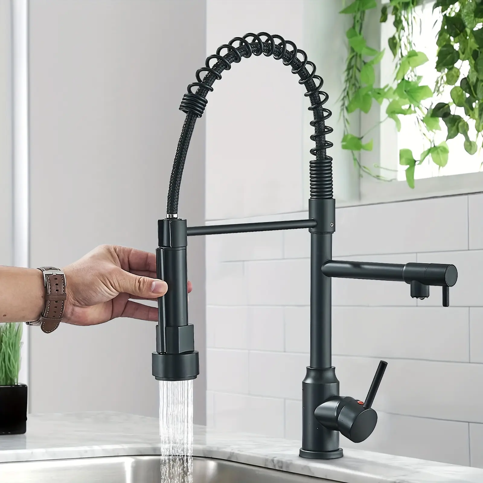 Contemporary Monobloc Kitchen Sink Mixer Tap, Commercial High-Arc Spring Faucet with Pull-Down Sprayer, Single-Handle Single-Hole Mount, 360 °   Swivel Telescopic Splash-Proof Nozzle, Multi Finish Kitchen Tap in Matte Black, Chrome, Brushed Nickel for US