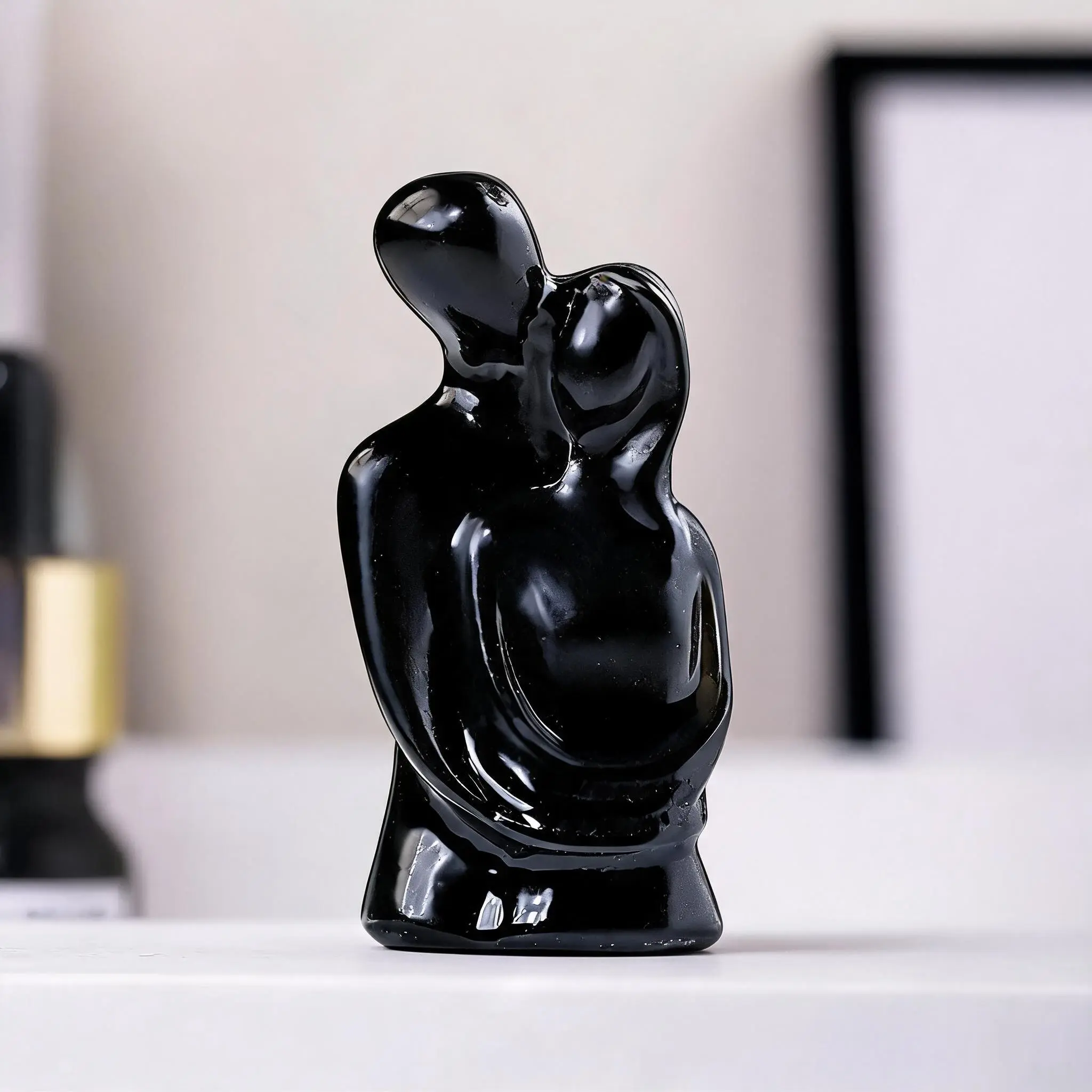 Natural Obsidian Carved Healing Crystal Stone, Natural Stone Decor, Valentine's Day Gift, Powerful Energy Couple Ornament, Crystal Carvings, Enhances Emotional Connection