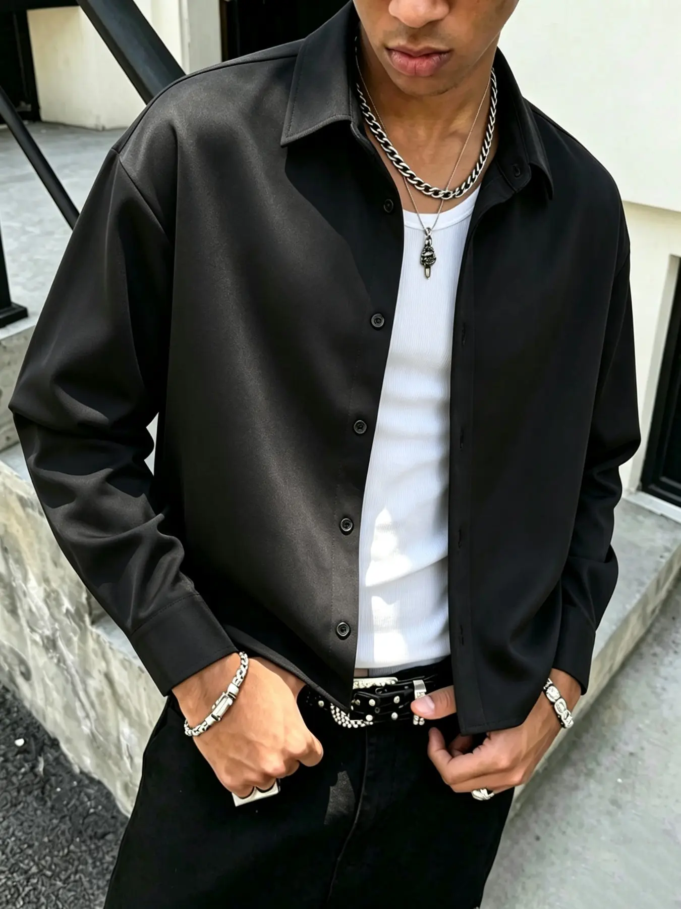 Men's Teenager Loose Fit Casual Short Sleeve Shirt, Comfortable Long Sleeve Top for Daily Wear, Stylish Button-Down Design