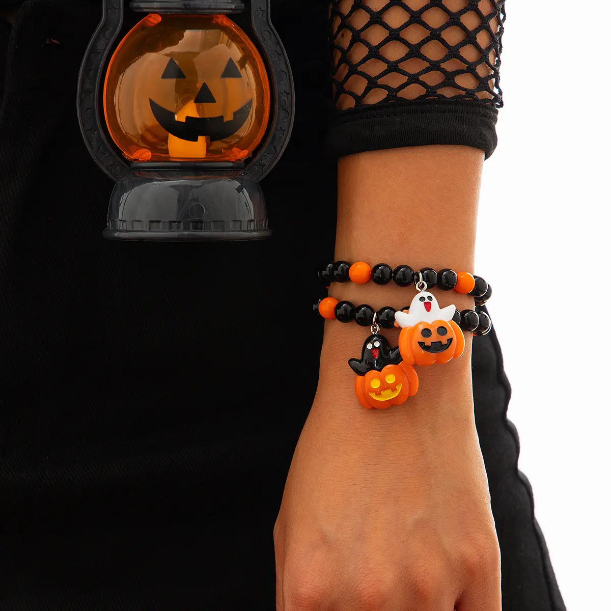 16Pcs Gothic Pumpkins Spooky Theme Beaded Bracelet - Casual Unisex Gothic Spooky Cosplay Accessory, Couples Sets Ideal for Best Friends Family