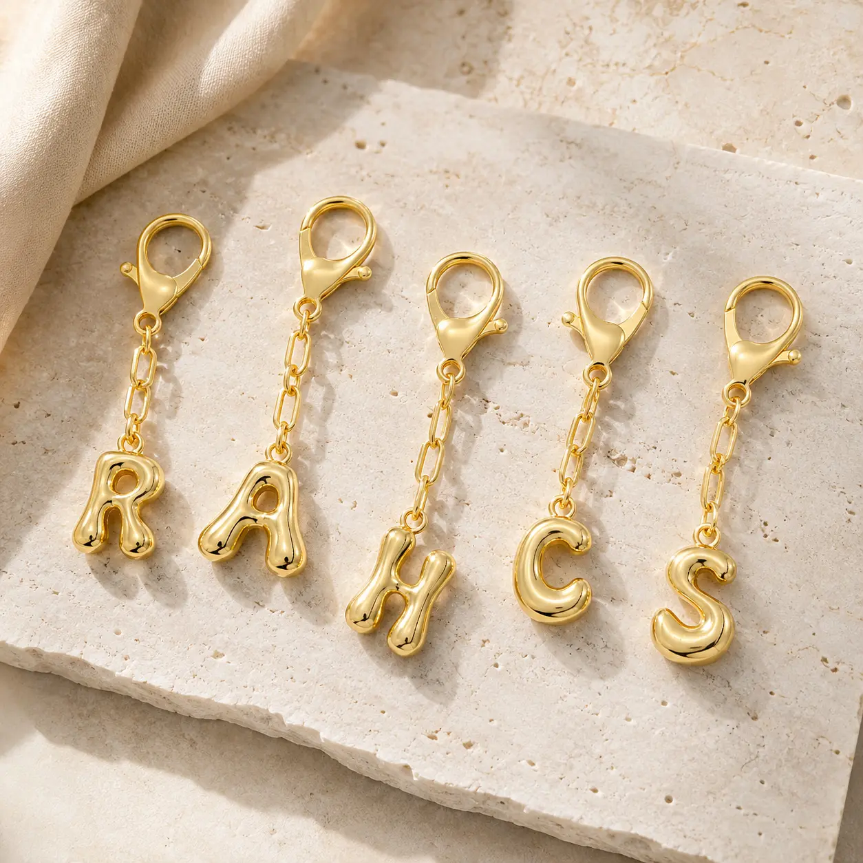 14K Gold Plated Initial Keychains Bubble Letter A-Z Bag Pendant Chain Car Key Bag Purse Decorative Keyring Charm Accessory Letter Keychain for Wallet, Handbags and Tote Bags, Everyday Bag Essential Accessories