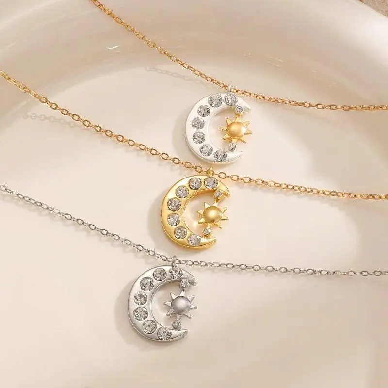 Moon Sun Pendant Necklace, For Women Men Exquisite Collarbone Chain Vintage Simple Hiphop Punk Versatile Jewelry Gift