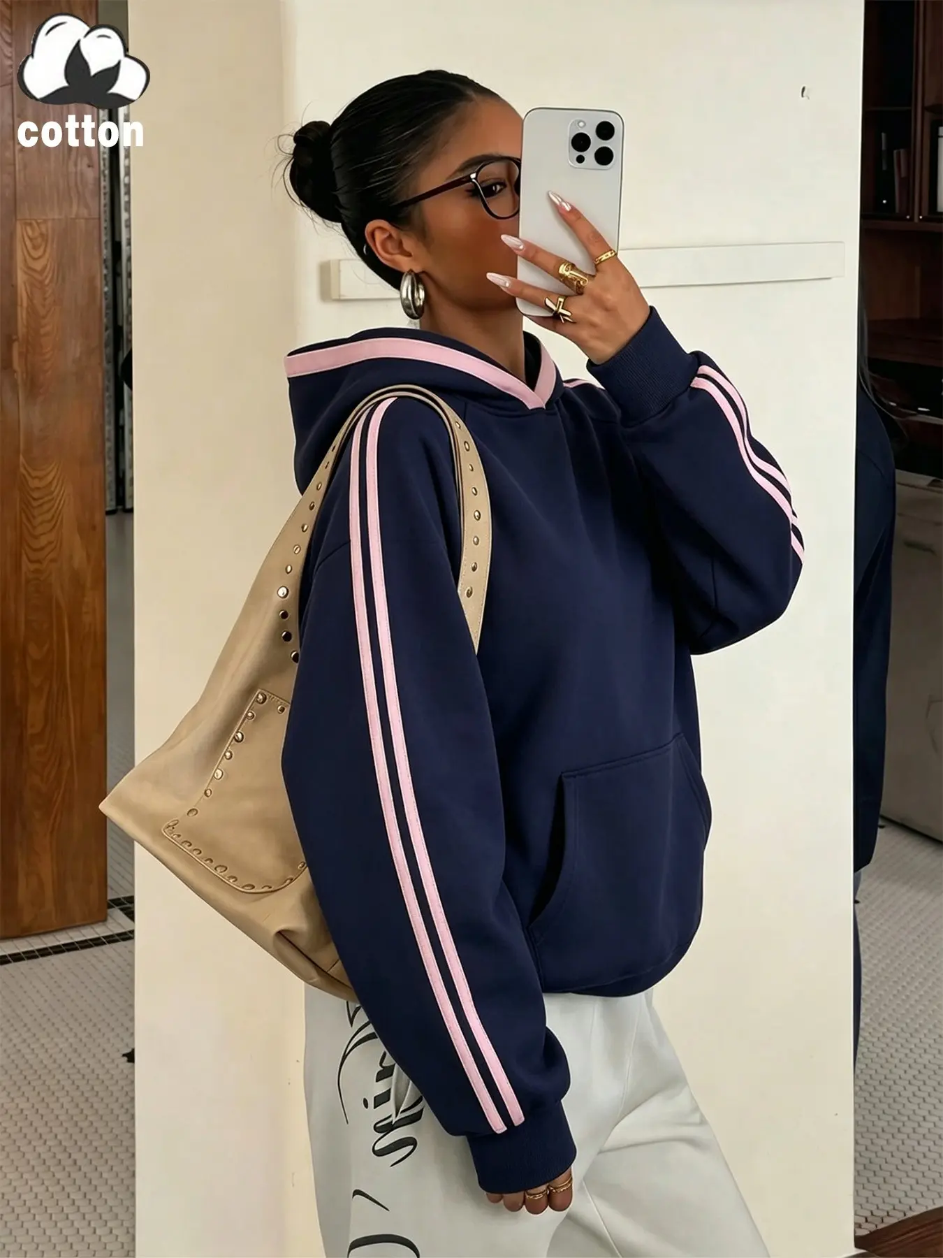 Women's Navy Side Stripe Hoodie, Vintage Sporty Loose Fit Long Sleeve Cotton Sweatshirt, Casual Streetwear Pullover with Pockets, Casual Pullover Hoodies