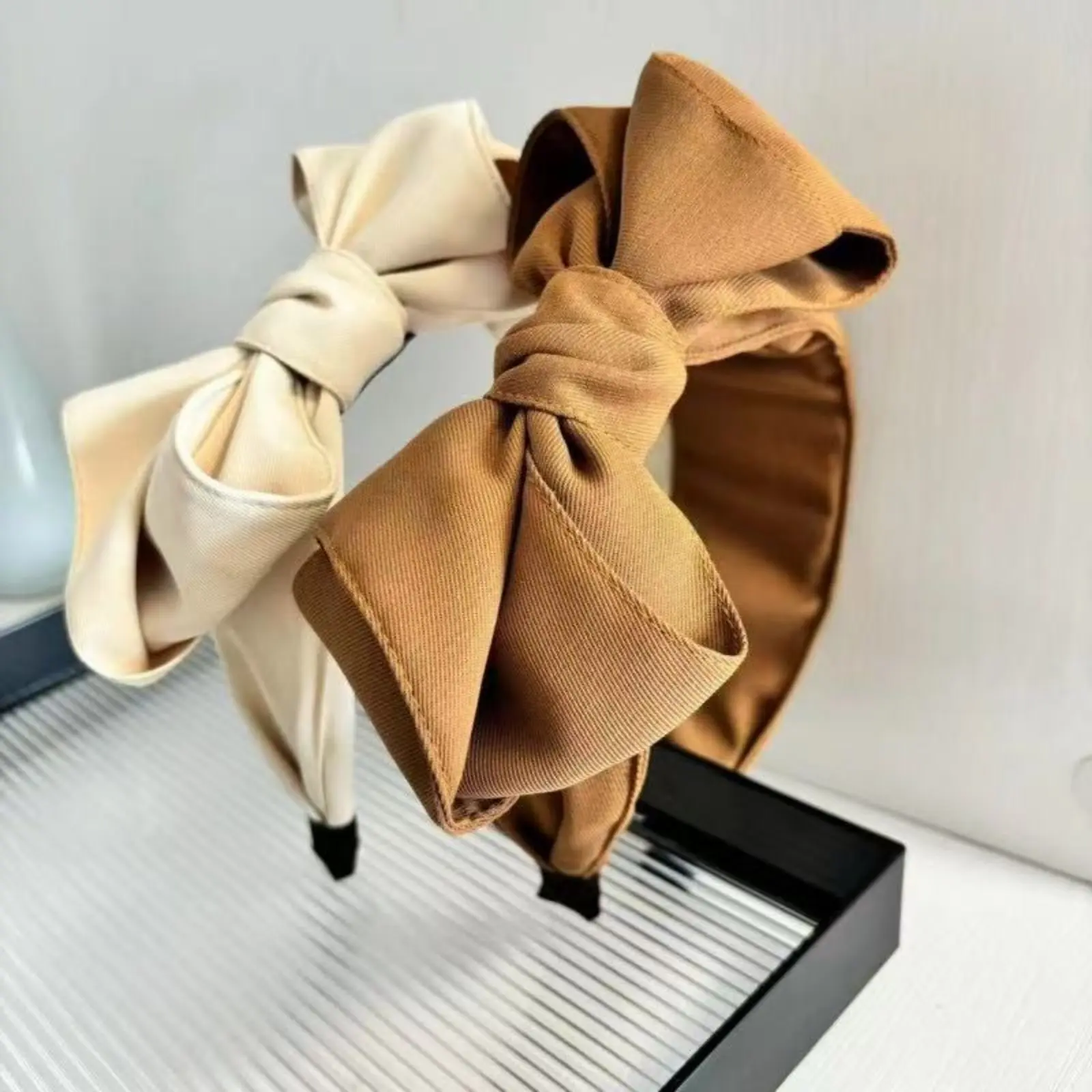 Women Big Bow Fabric Headband Universal Elegant Daily Hair Accessories, Viral Solid Black Twill Cloth Bow Knot Hair Band, Underrated Minimalist Soft Non-Slip Hair Hoop, Front Large Double Layer Knotted Wide Fabric Headband, Wrinkle Resistant Thick Cloth C