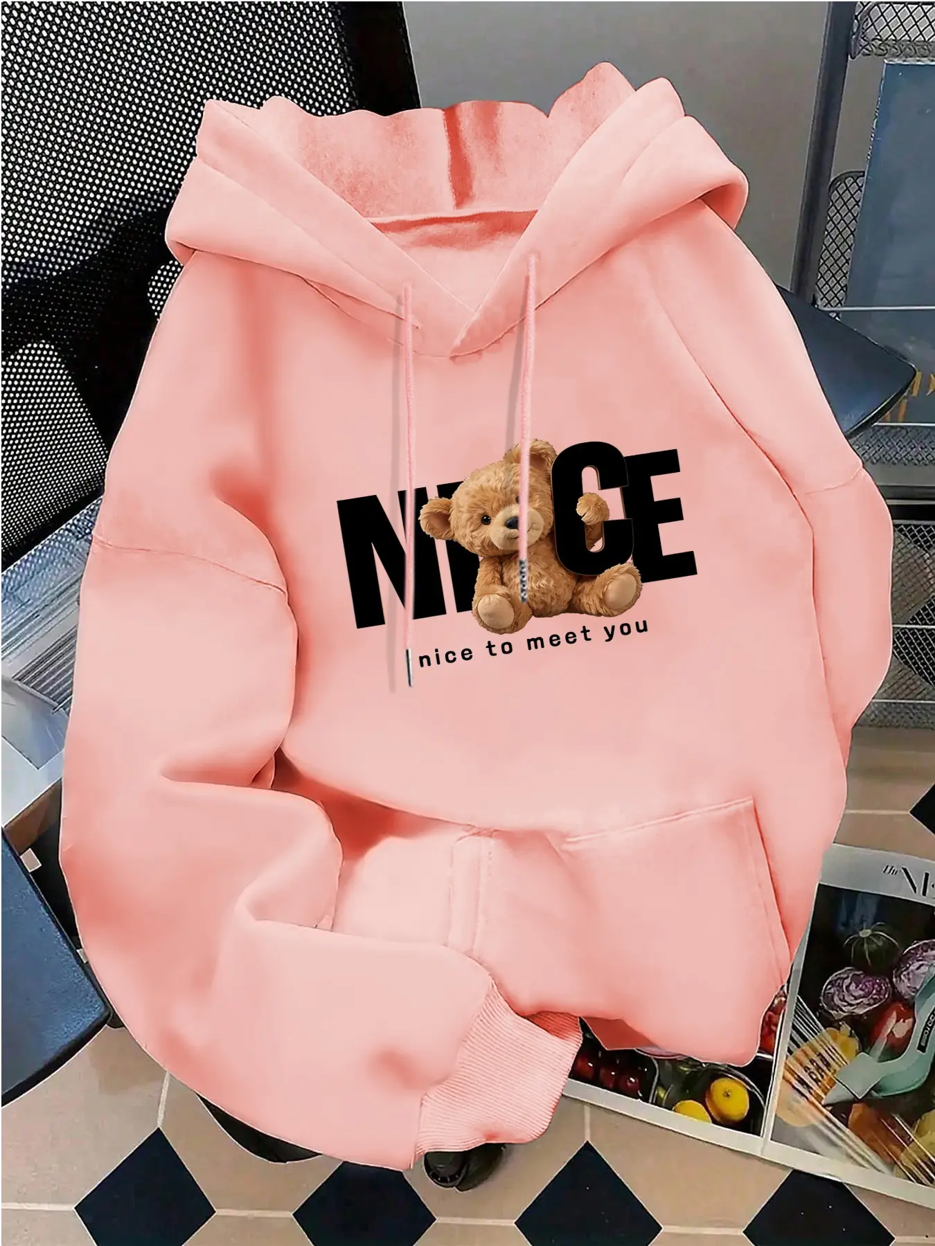 Women's Fashion Hooded Sweatshirt, Cute Bear Print, Nice to Meet You Lettering, Adjustable Drawstring Kangaroo Pocket, Fall Winter Casual Sports Top