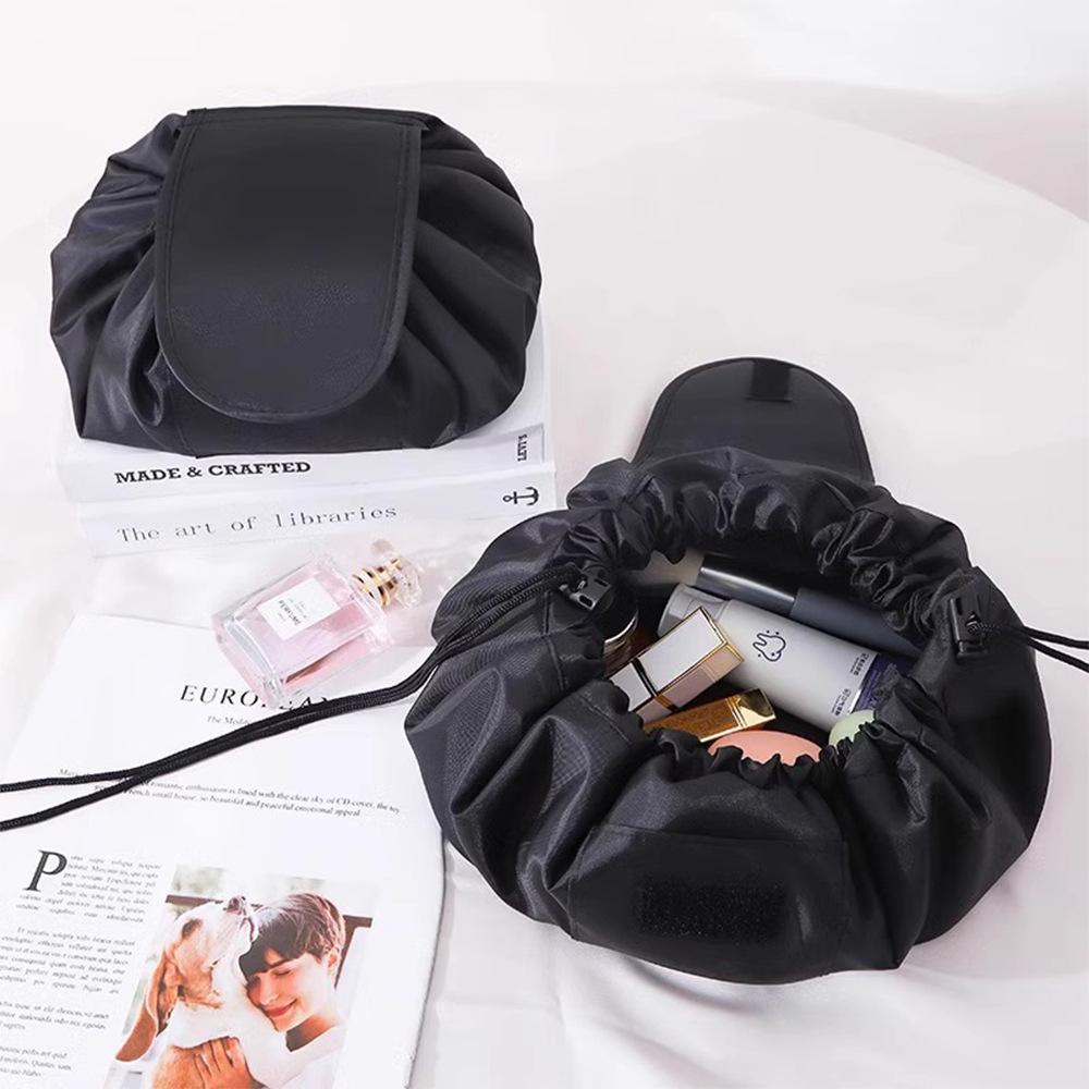 Portable Makeup Bag, Makeup Organizer Pouch, Large Capacity Drawstring Travel Toiletry Pouch, Stylish and Easy To Use Storage Solution