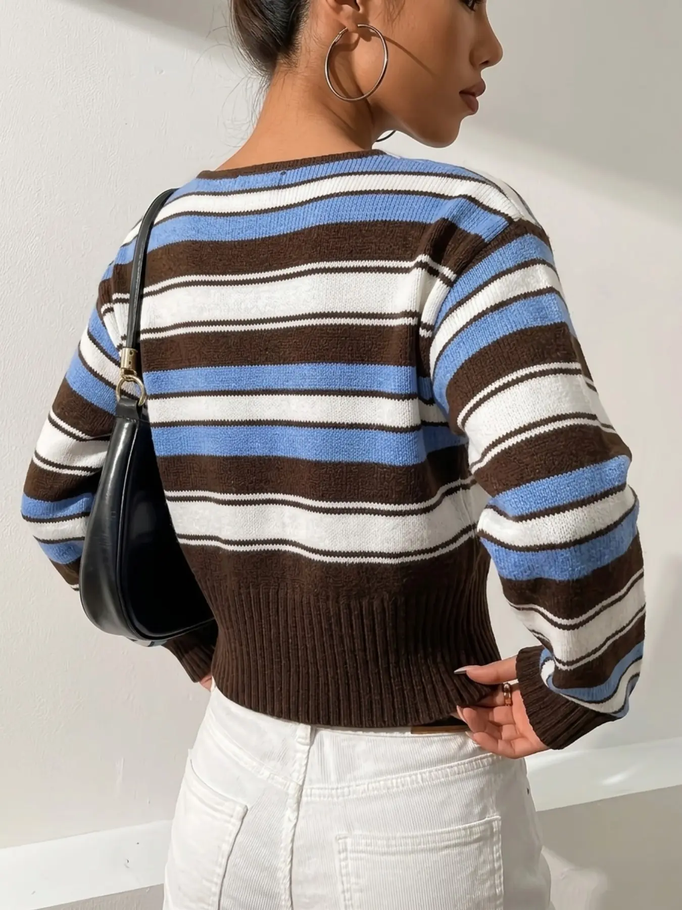 2026 New American Vintage Women's Blue Striped Short Knit Sweater, Ribbed Hem, Waist Cinch, Long Sleeve, Casual Pullover