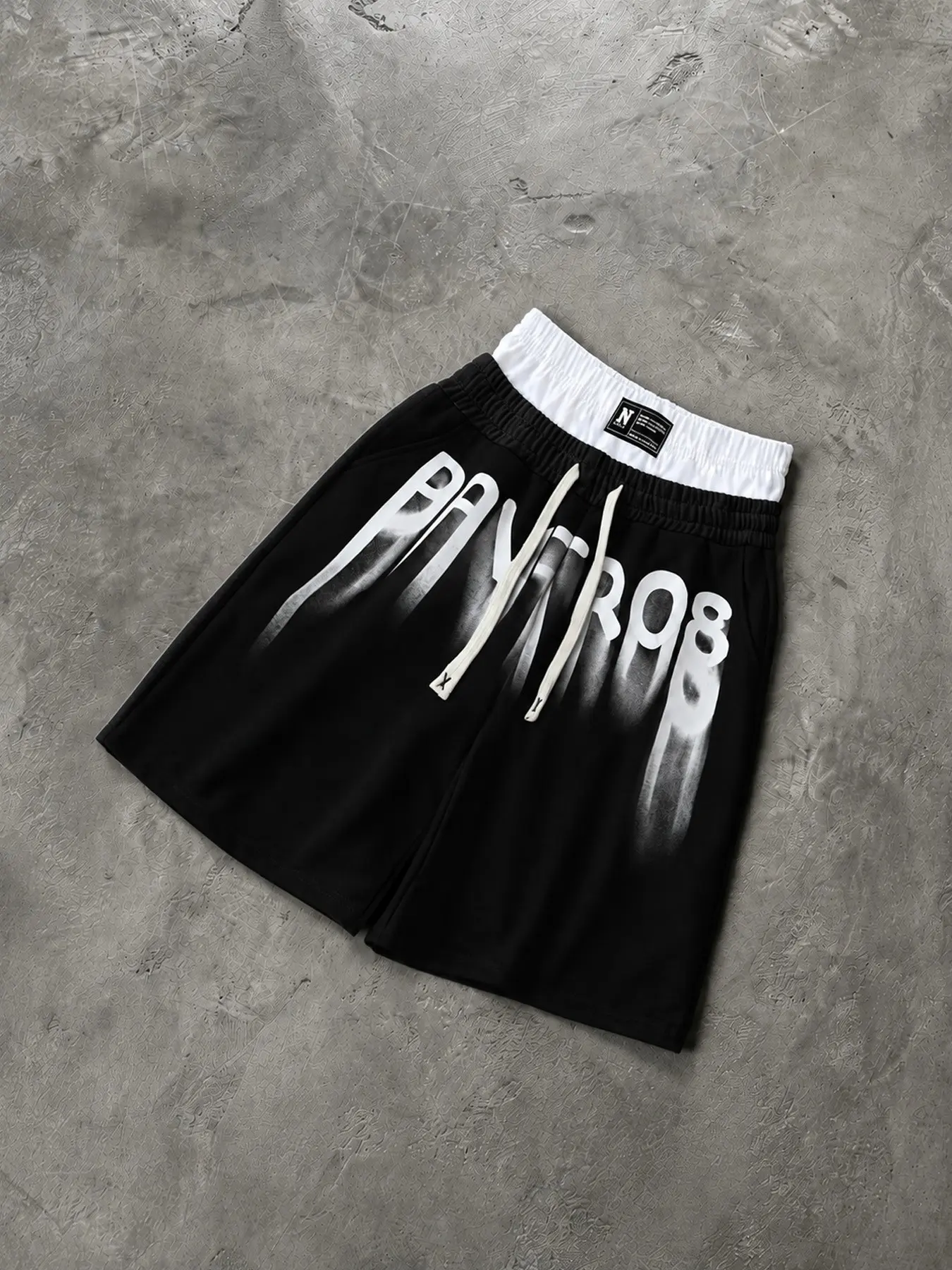 Men Y2K Hip Hop Sweat Shorts Double Layer White Contrast Waistband Gradient Blurry Graffiti Letter Graphic Loose, Baggy Knee Length Athletic Shorts Soft French Terry Fabric Cream Drawstring Side Pockets Breathable Streetwear Shorts For Skatebo