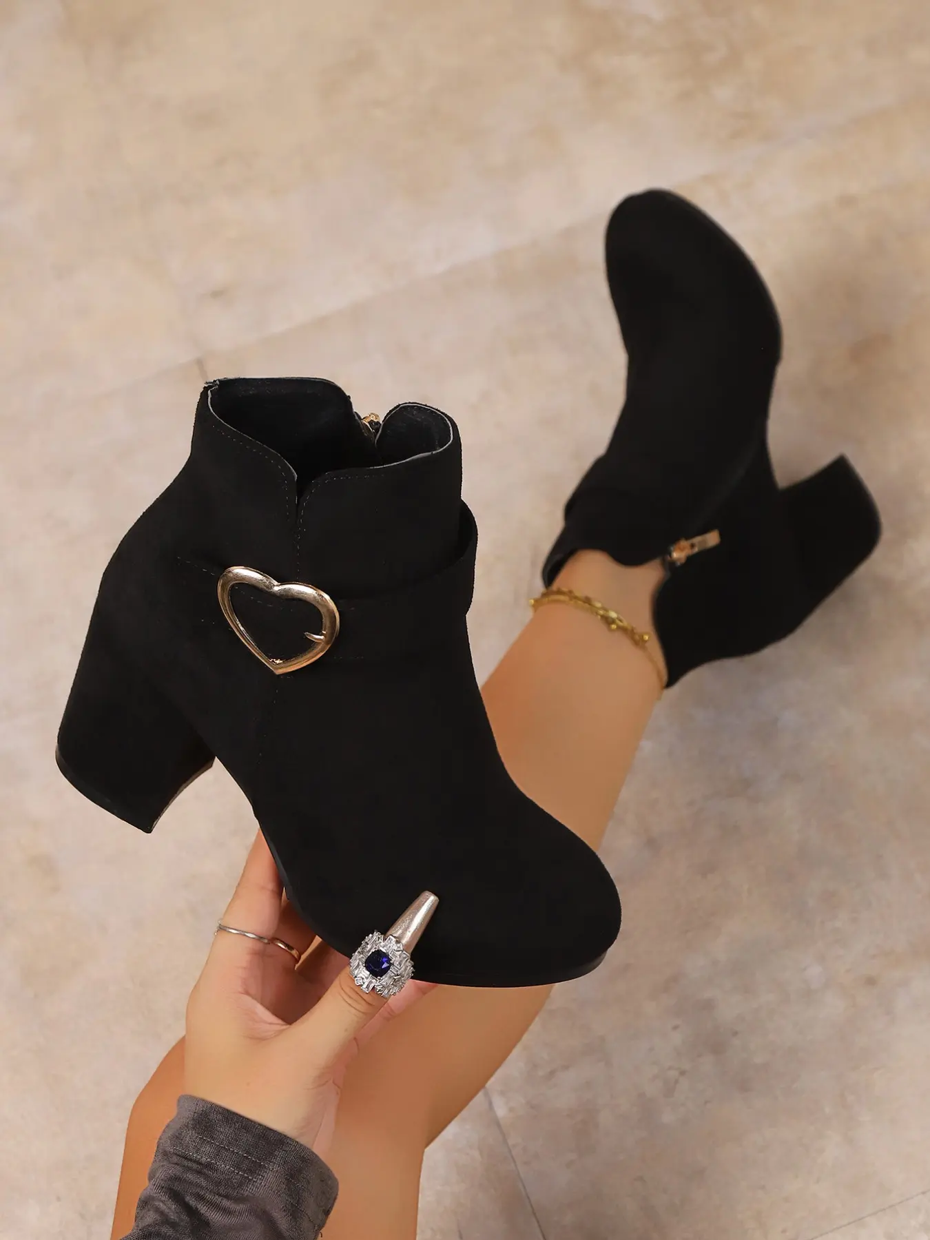 Women's Elegant Chunky Heel Textured Business Fashion Boots, Gold Heart Metal Zipper, Pointed Toe, Winter, Comfortable Rubber Sole, Office & Casual Wear