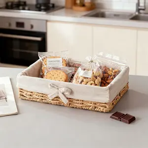 Small Bamboo-Style Kitchen Storage Basket, Desktop Spice Container Organizer, Kitchen Organizers and Storage, Random Color, Ideal for Kitchen Clutter Management
