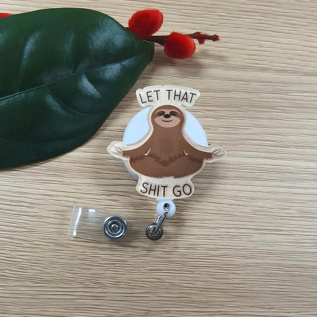 Sloth Design Retractable Badge Holder, 1 Count Cute Badge Scroll Badge Clip, ID Card Pack for Student Office Staff Doctor Nurse Teacher