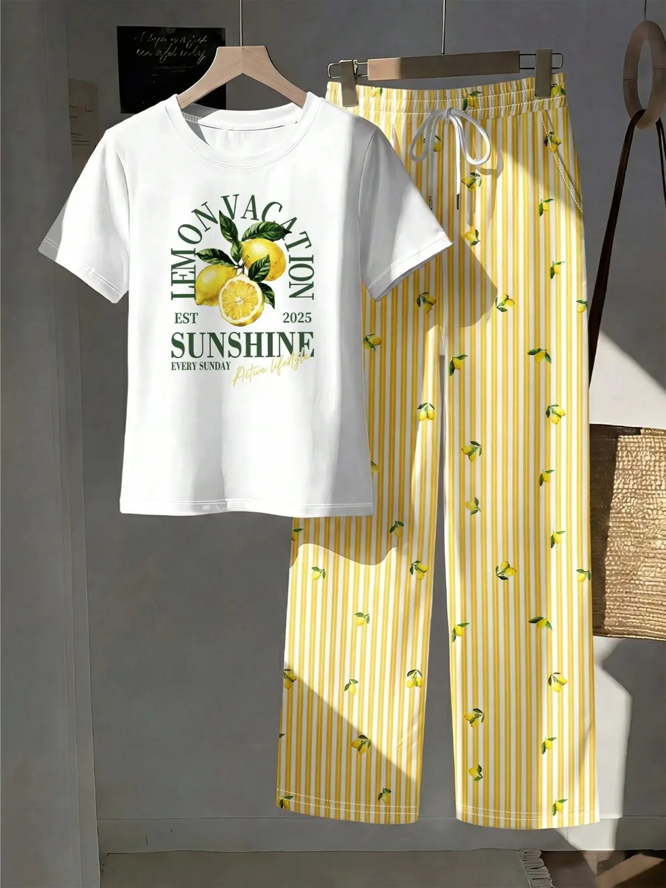 Summer Mood Pajamas, Lemon Print Short Sleeve Long Pants Set, Casual Home Loungewear, Soft and Comfortable, Breathable Lightweight, Ideal for Home Sleep