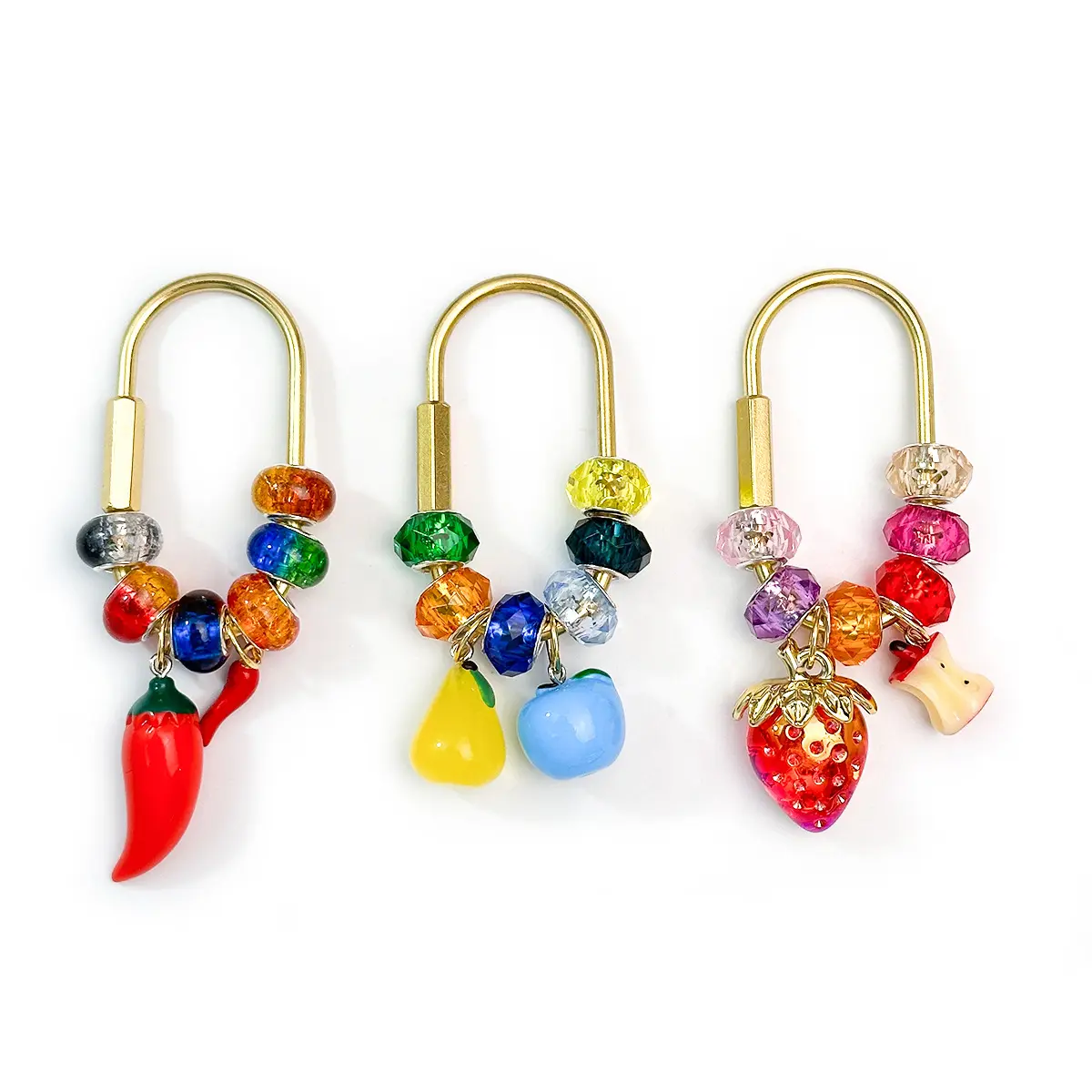 Cute Glass Fruit Vegetable Keychain Bling Crystal Beads U Shape Lock Brass Keyring Chili Strawberry Apple Pear Charm Pack Aesthetic Y2K Bag Pendant Gift for Women